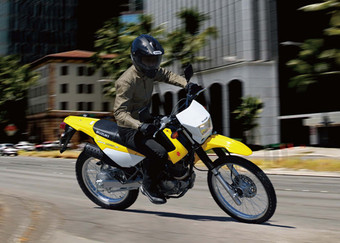 Suzuki DR200S – the new 2015 four stroke model